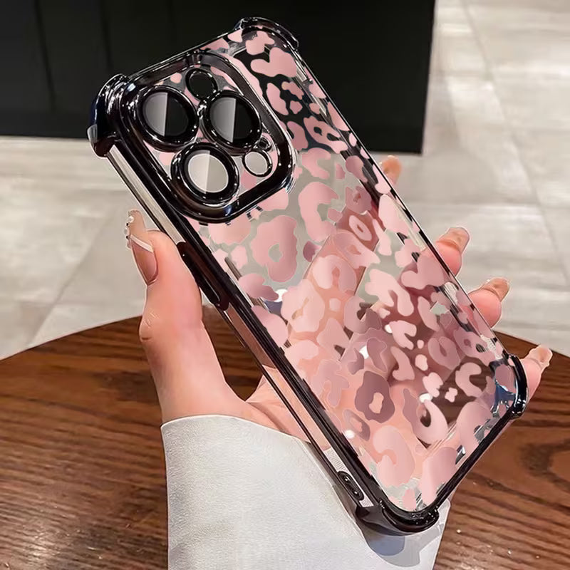 Transparent Phone Case with Gradient Leopard Design - Apple