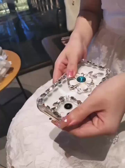 A Stylish And Luxurious Blue Four-Leaf Clover Bracelet with a Crystal Strap